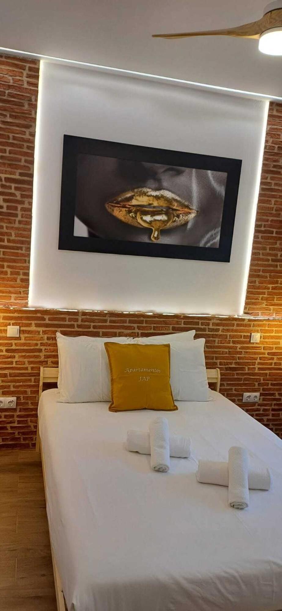 Apartamentos Santiago Cordero 마드리드 객실 사진